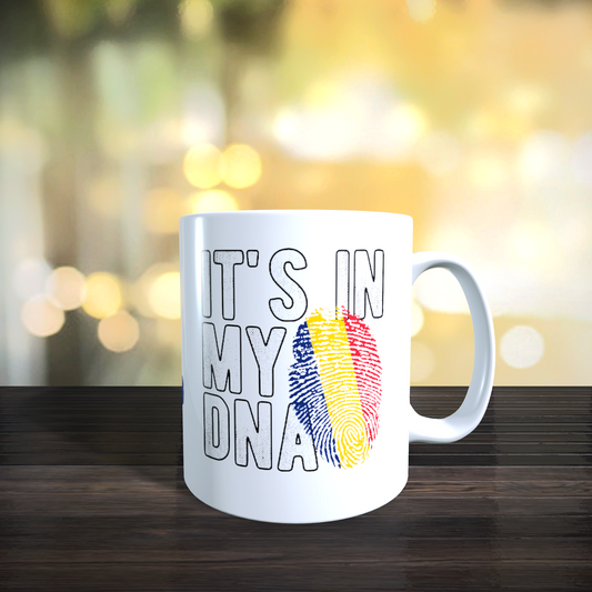 Cană personalizată „Romanian DNA” – Mândru că sunt român