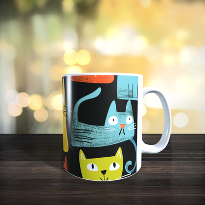 Cană ceramică personalizată „Pisici nebune pe fundal negru” – 330 ml, albă