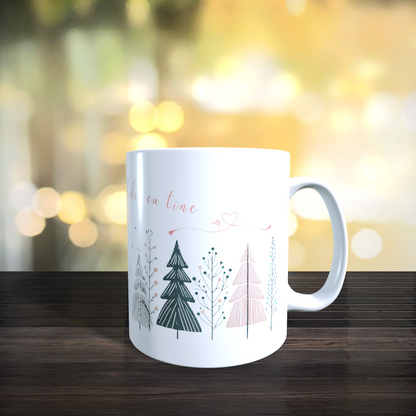 Cană ceramică personalizată „Un Crăciun mai dulce cu tine” – 330 ml, albă