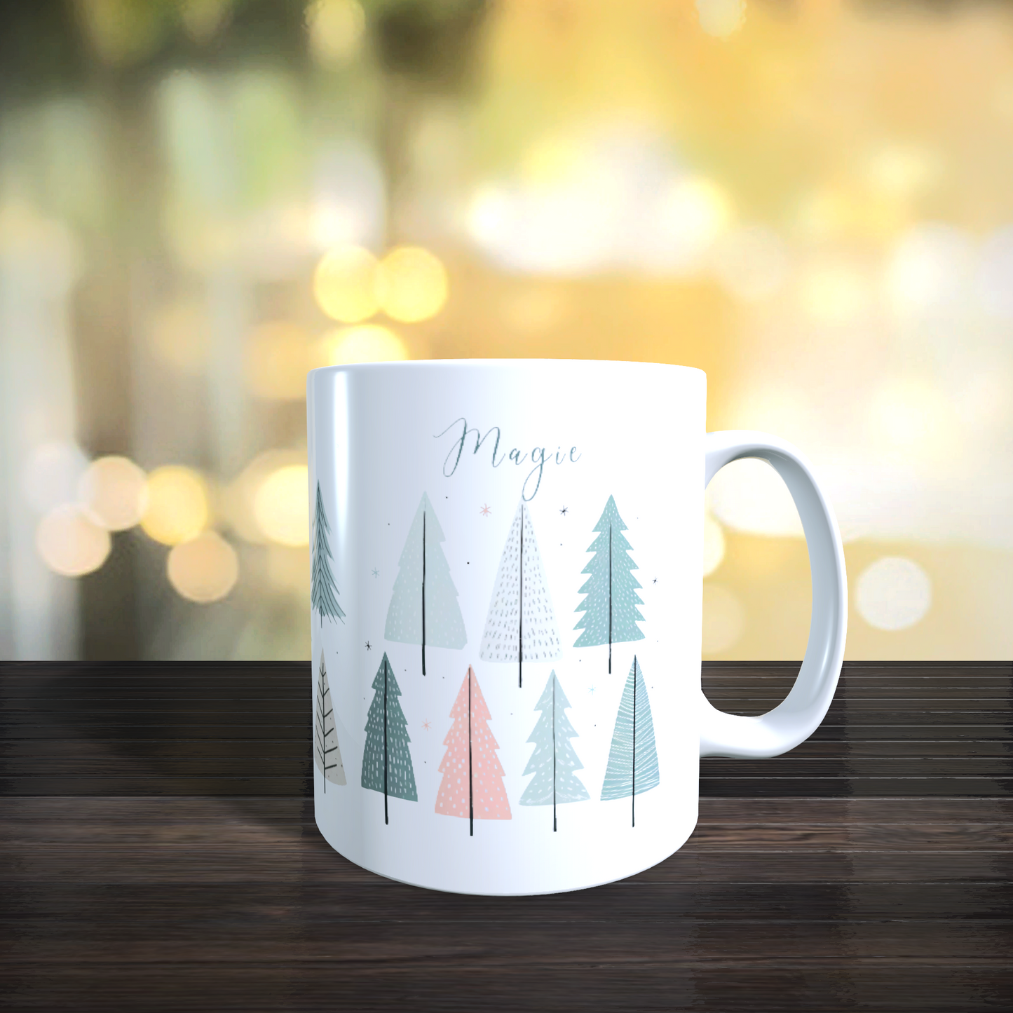 Cană ceramică personalizată „Fulgi, Brazi, Magie” – 330 ml, albă