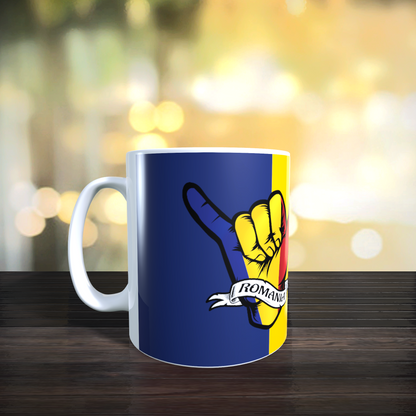 Cană personalizată „Pisica României” – design tricolor urban, 330 ml, albă - alege modelul