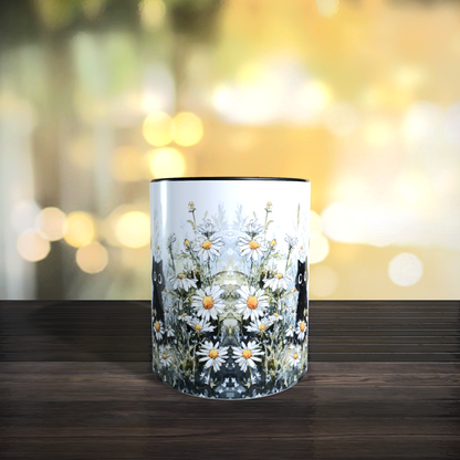 Cană ceramică personalizată „Fantomiță și pisică neagră printre margarete” – 330 ml, albă