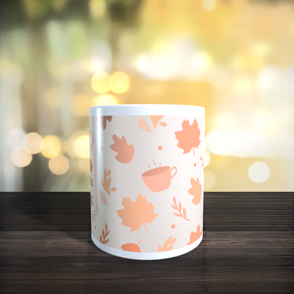 Cană ceramică personalizată „Frunzele cad și cafeaua mă cheamă” – 330 ml, albă