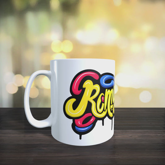 Cană personalizată „Zbor românesc” – fluture tricolor și text România, 330 ml, albă