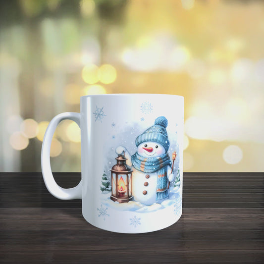 Cană ceramică personalizată „Omuletul de zăpadă și felinarul” – 330 ml